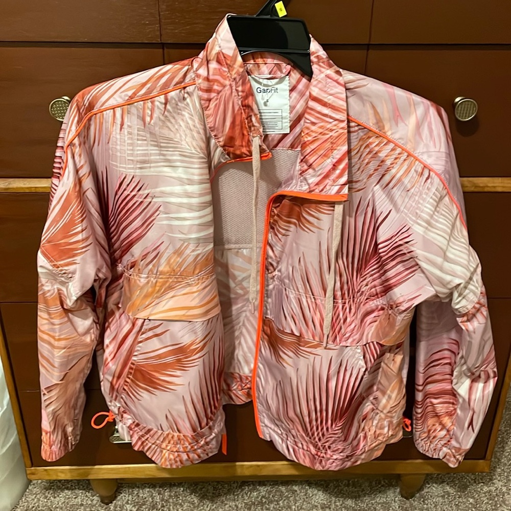 Gap tropical lightweight athletic jacket